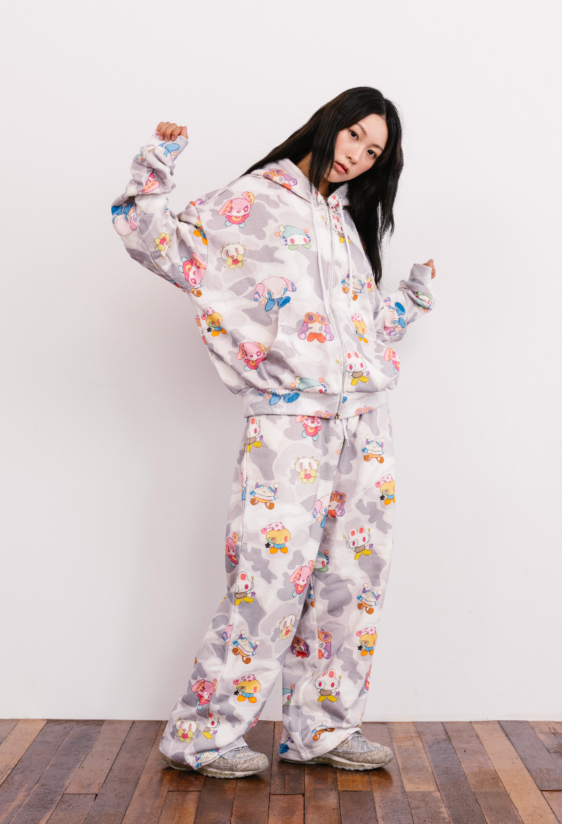 Y005025 Snow Camo Friends Full Zip Set ‘Sweatpants’