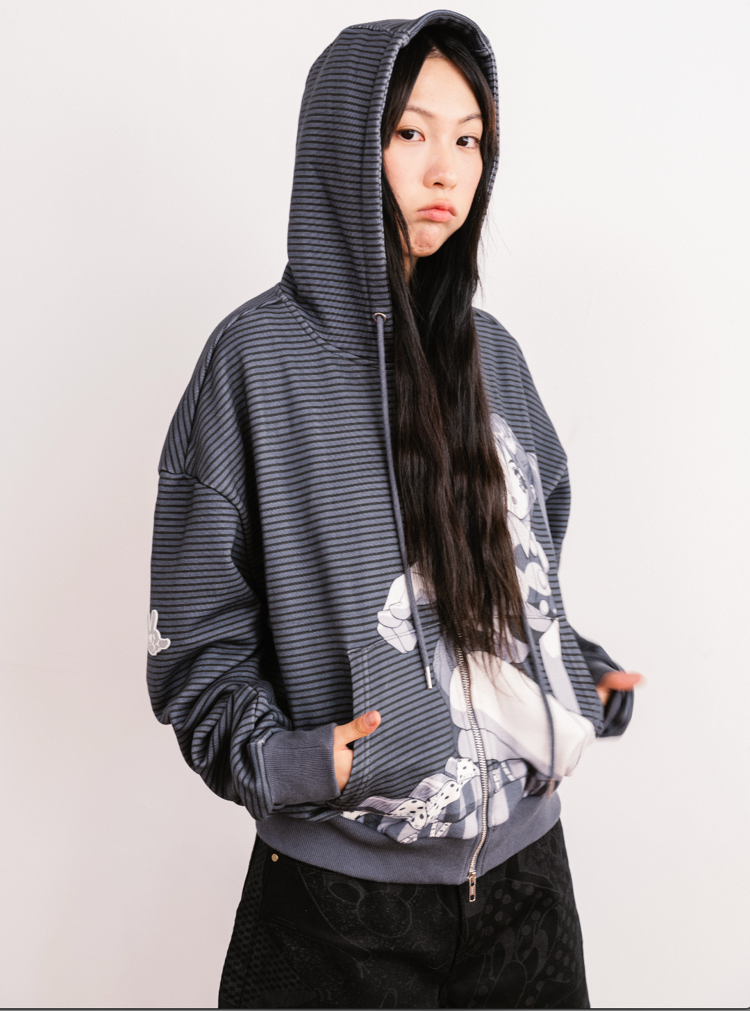 Y004125 Thin Stripe Hoodie (Monochrome)