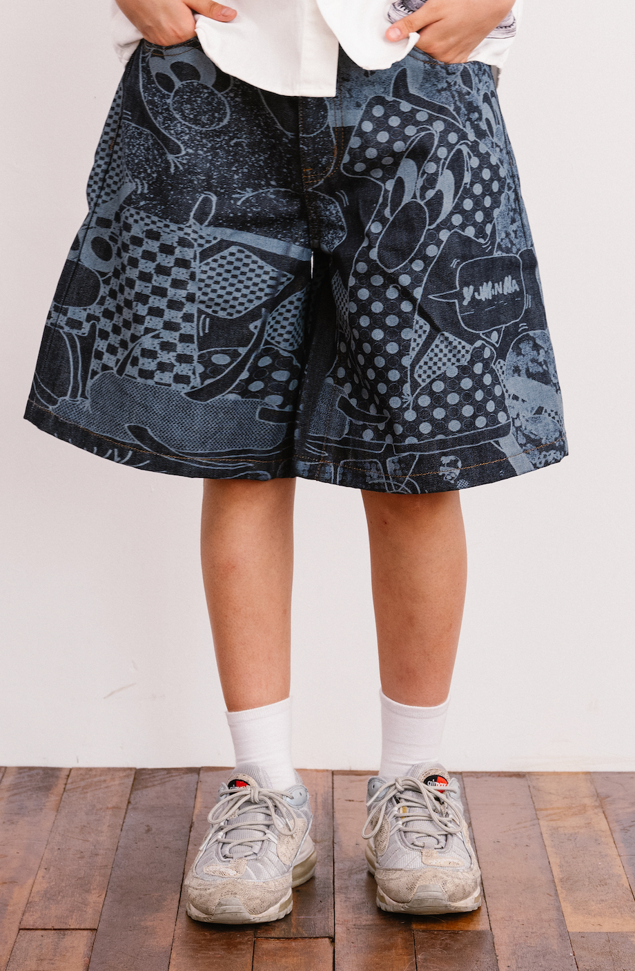 Y004425 Aki Denim Shorts (Indigo)