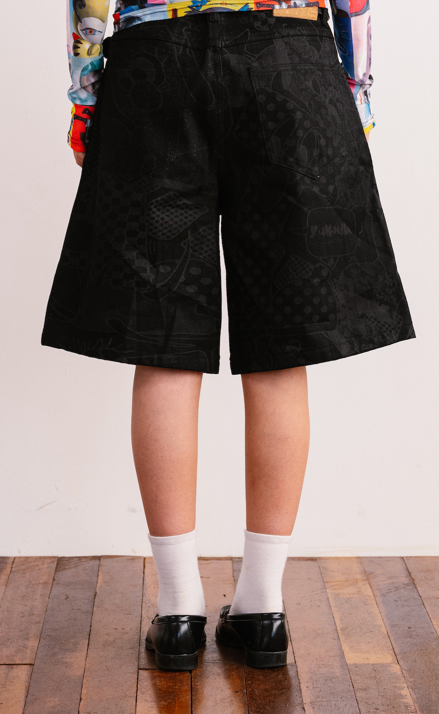 Y004325 Aki Denim Shorts (Monochrome)