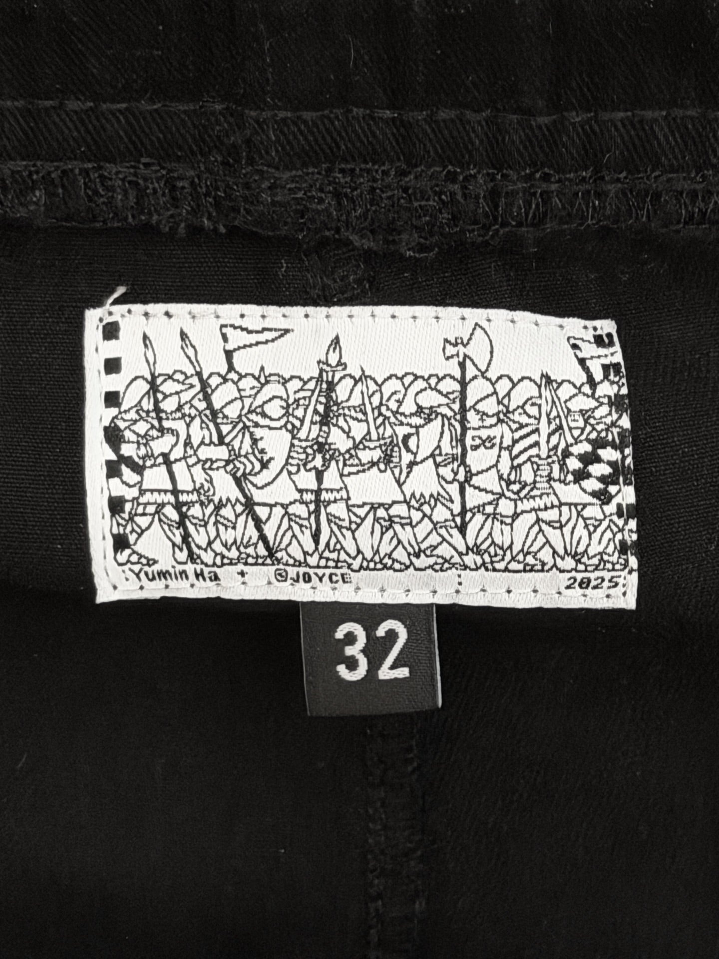 Y000626 Knight Embroidery Pants