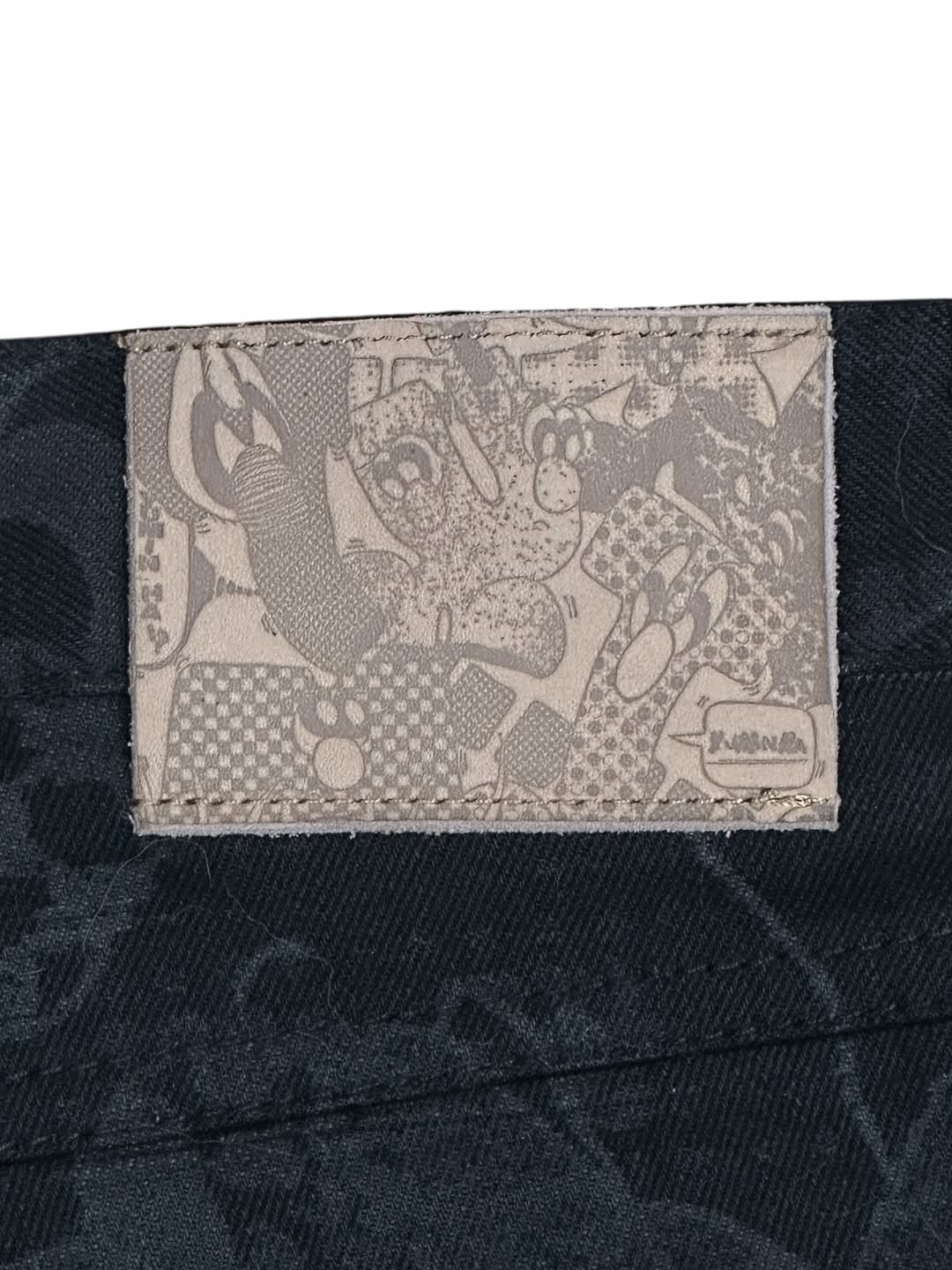 Y004325 Aki Denim Shorts (Monochrome)