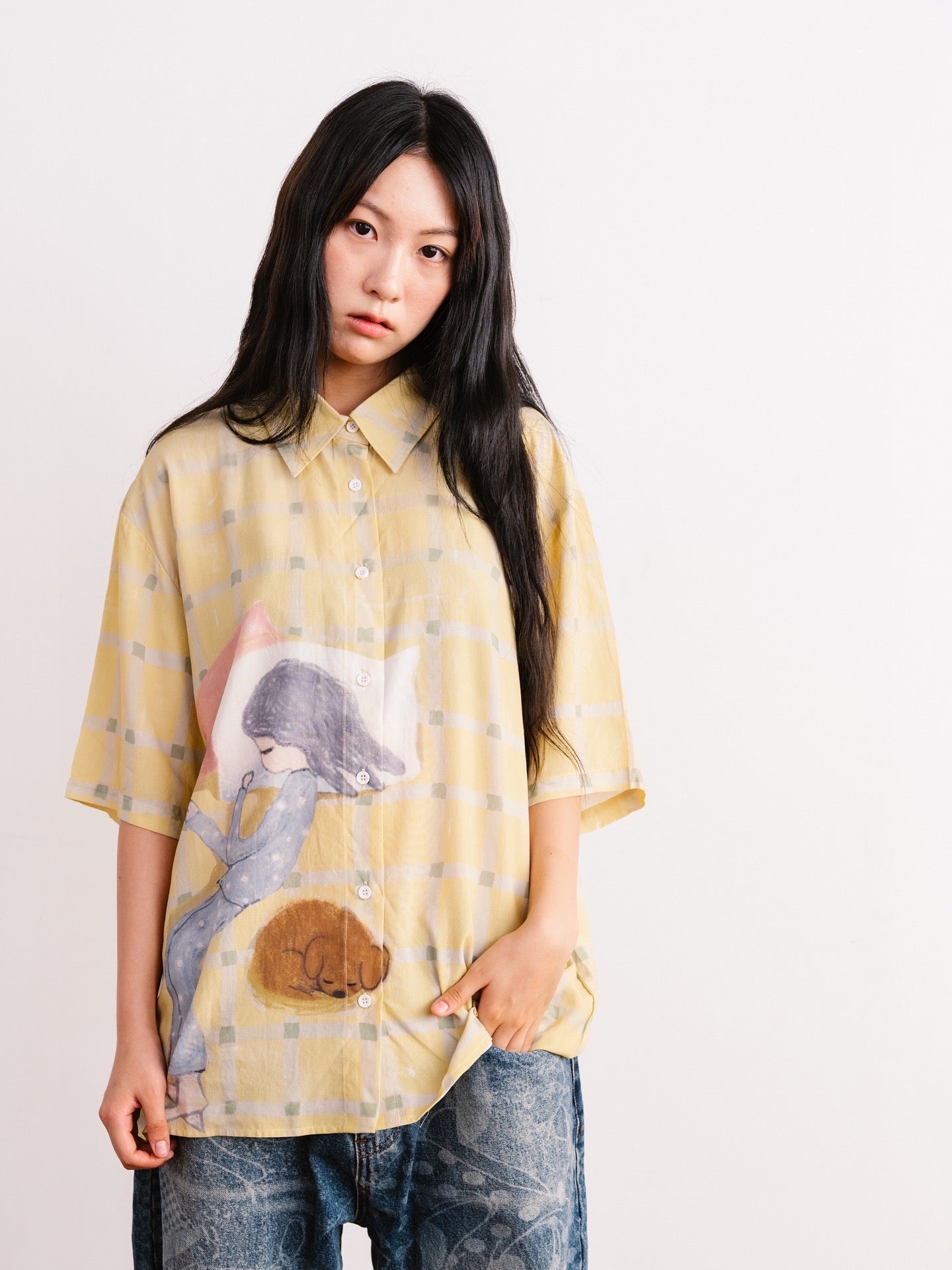 Y005425 Napping Dog Rayon Shirt