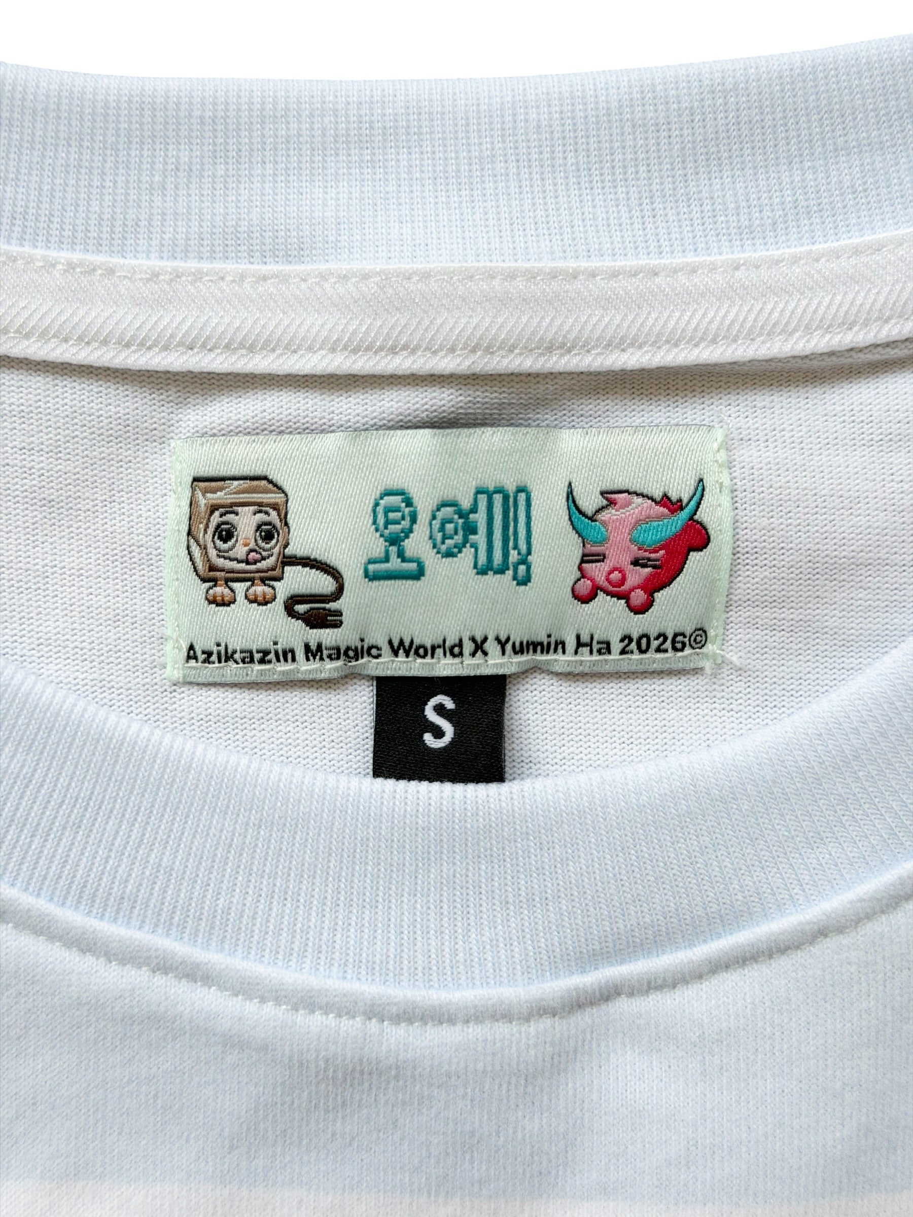 Pocket Friends Tee
